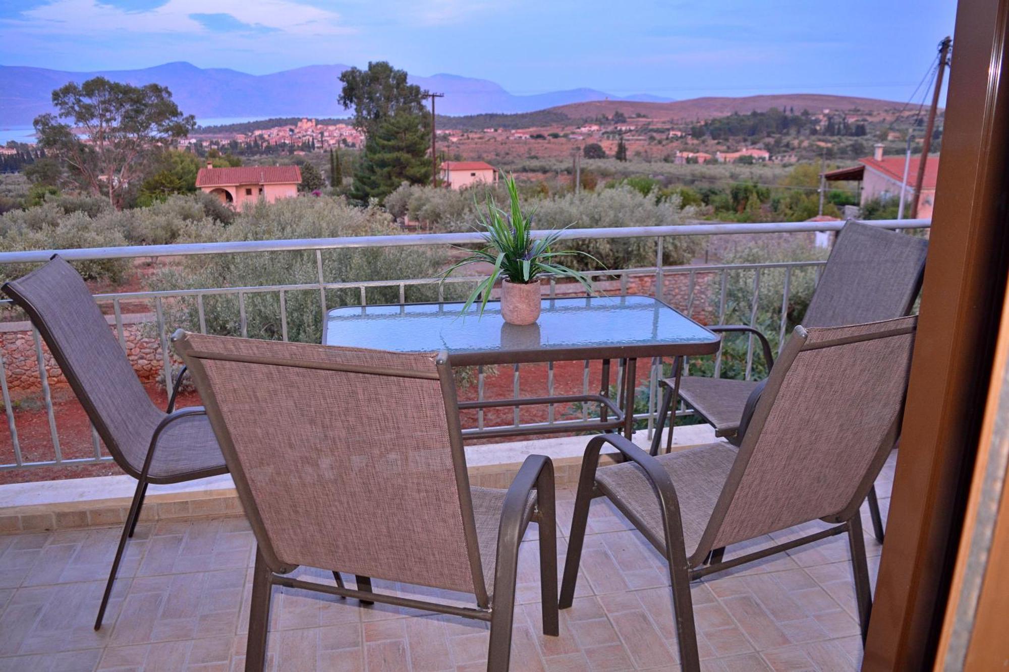 Villa In The Olive Trees Galaxidi Quarto foto